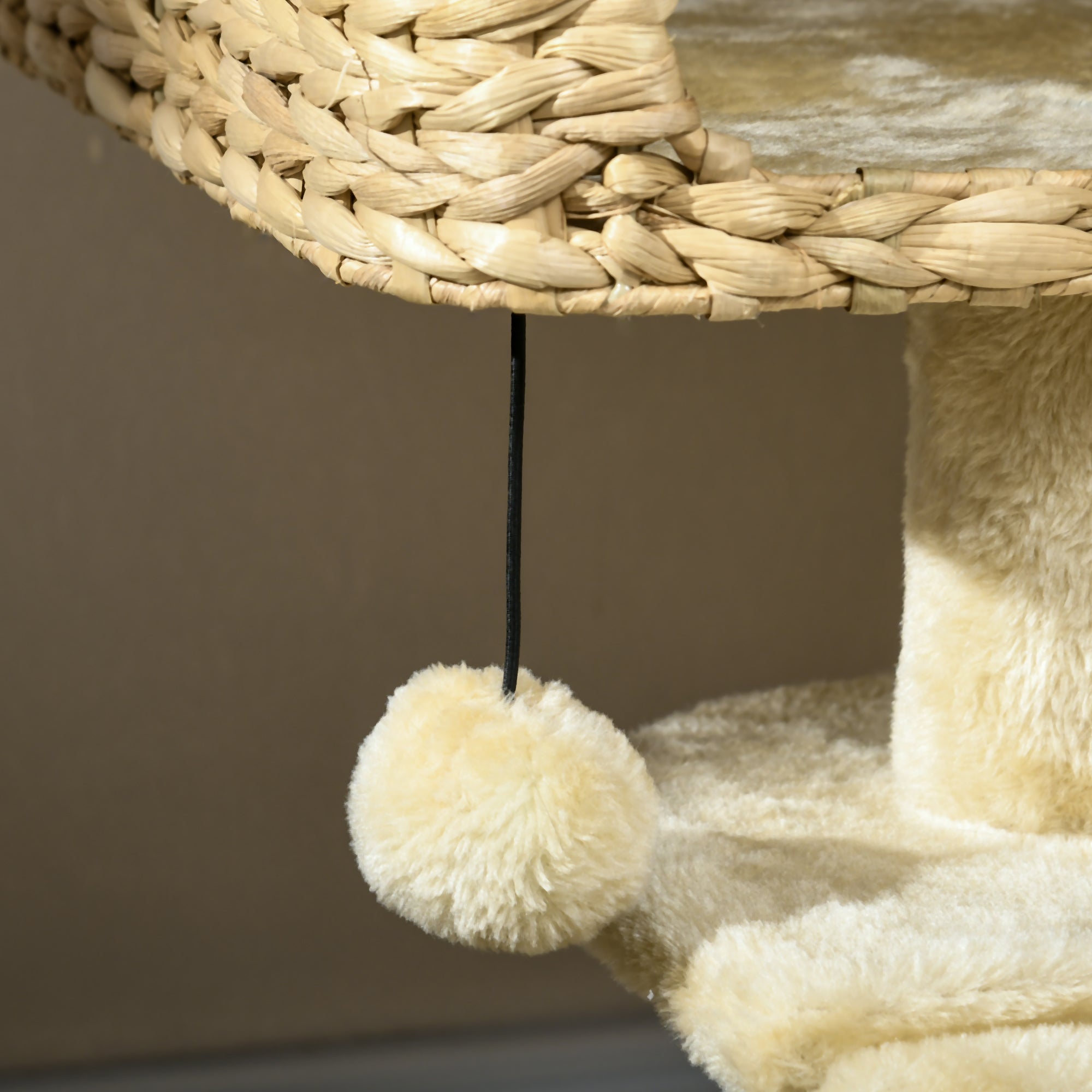 Cat Tree for Indoor Cats w/ Scratching Posts, Condo Cat Tower, Beige